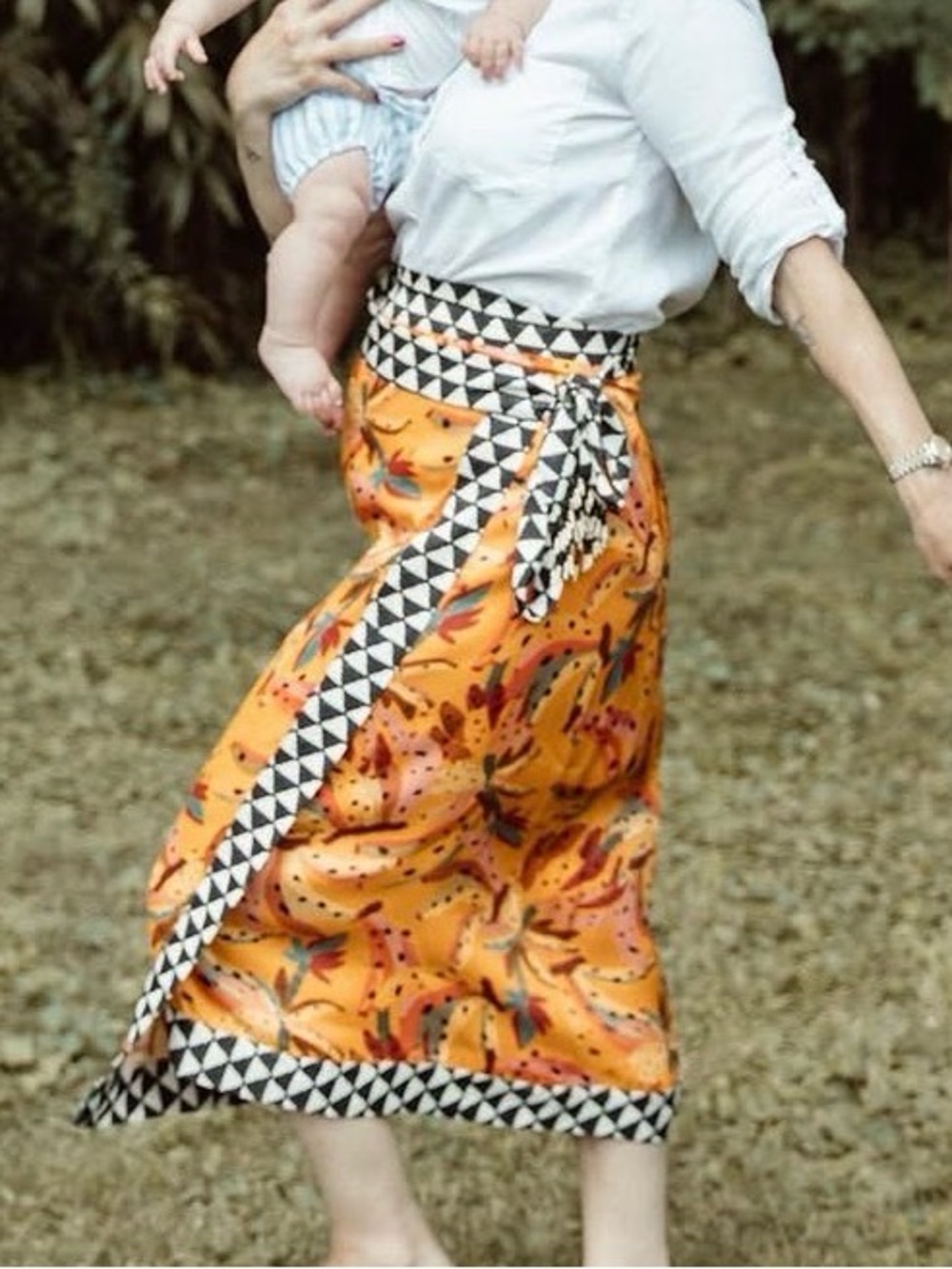 Farm Rio x Anthropologie Banana Print Yellow Tropical Wrap Skirt - Picture 6 of 8
